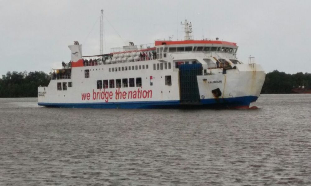 Dihantam Gelombang Tinggi, Kalibodri Nyaris Karam