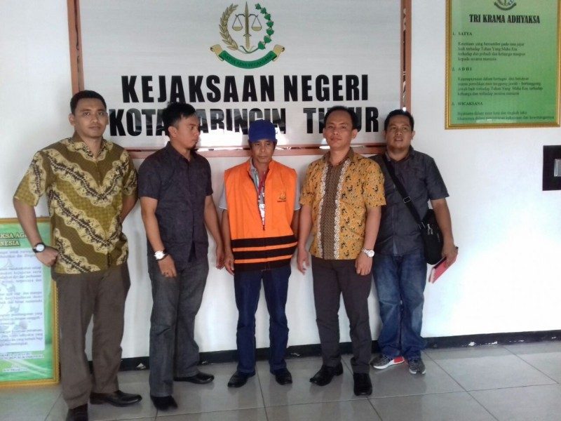 Ditetapkan Tersangka, Pj Kades Tumbang Bajanei Ditahan Kejari Kotim