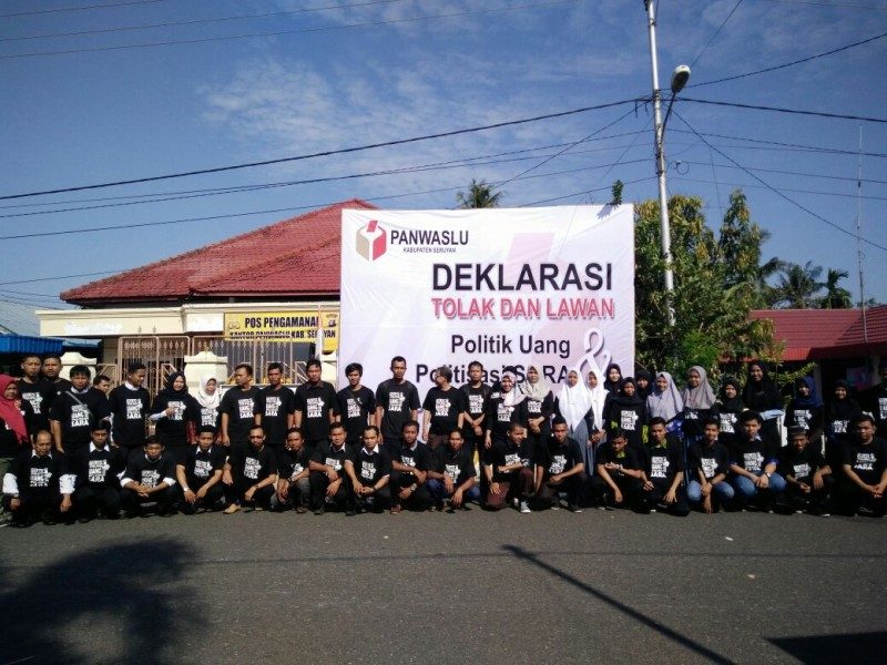 Panwaslu Seruyan Deklarasi Melawan Politik Uang dan Isu Sara
