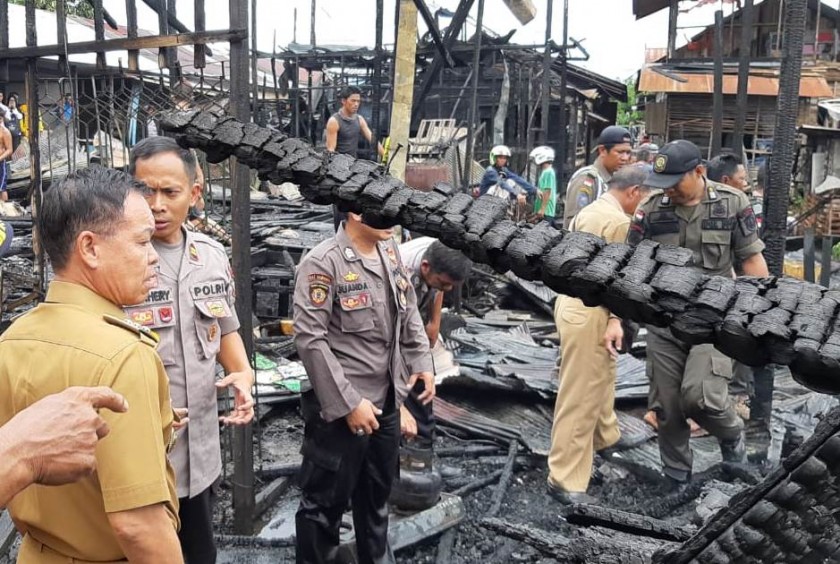 Bupati Katingan Tinjau Lokasi Kebakaran Kampung Gadang