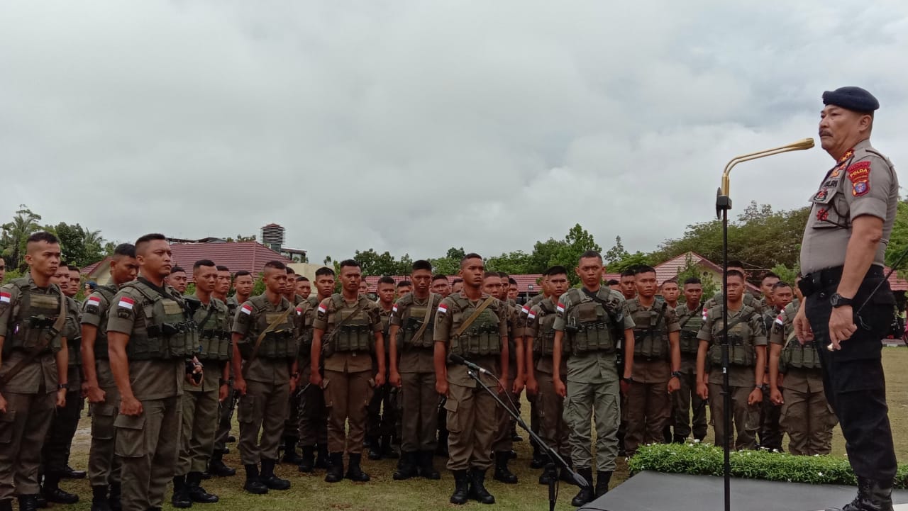 Kapolda Pimpin Upacara Pelepasan BKO Brimob Polda Kalteng