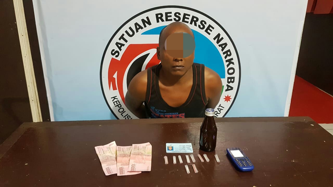Nyambi Jualan Sabu, Petani Ditangkap Polisi