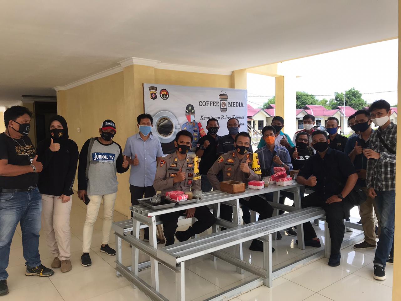 Bina Kemitraan Dengan Media, Kapolres Kapuas Gelar Coffee Morning