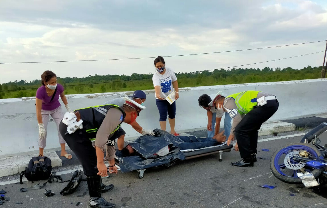 Laka Maut Tumbang Nusa Tewaskan Satu Pengendara Motor