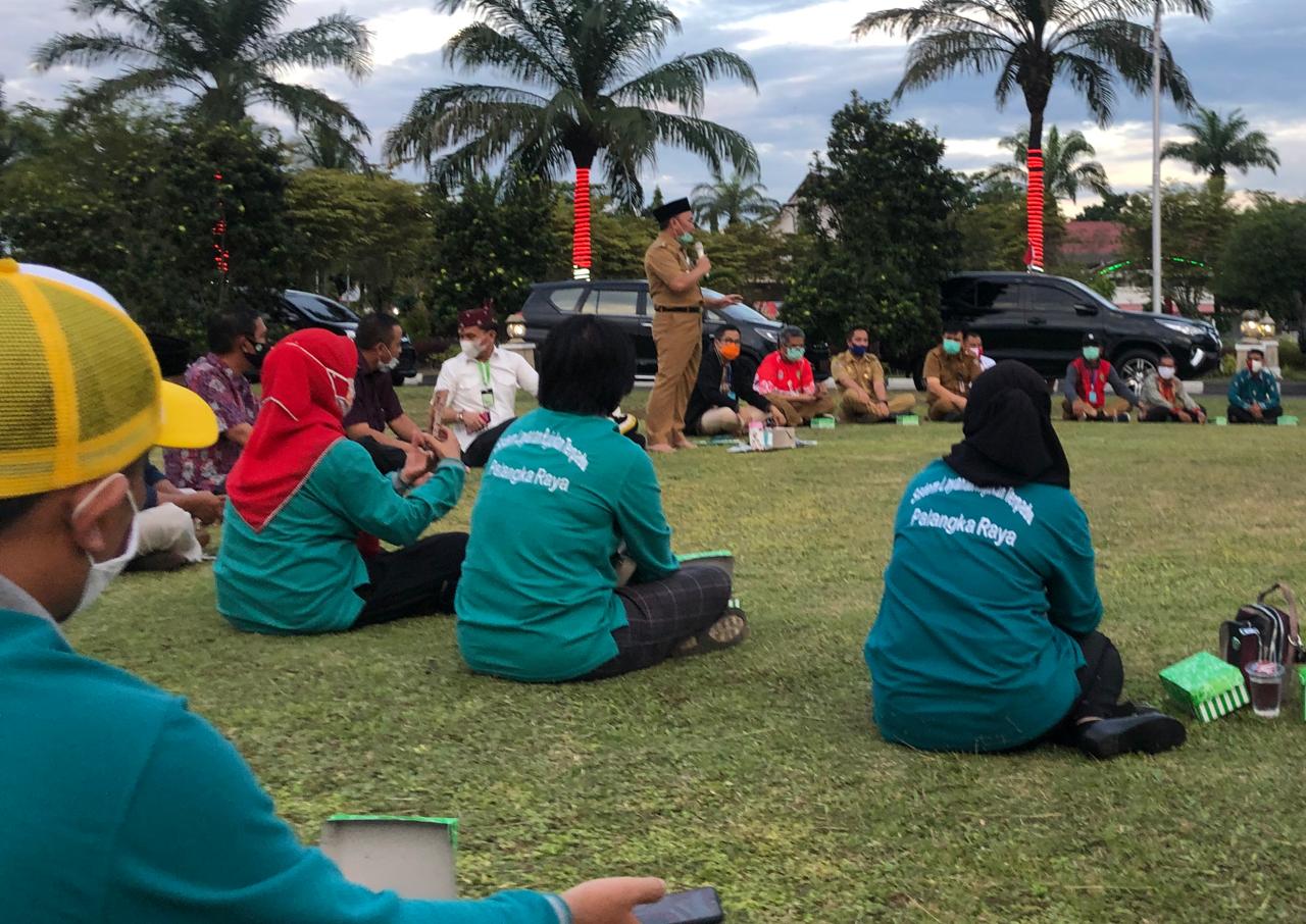 Gubernur Gelar Silahturahmi Bersama Anggota Relawan Sosial dan RT