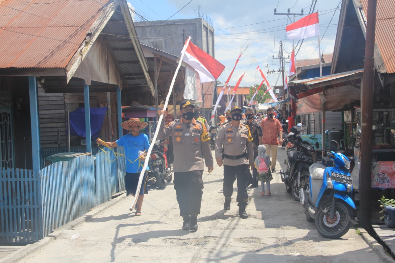 Kesadaran Masyarakat Pasang Bendera Merah Putih Merosot