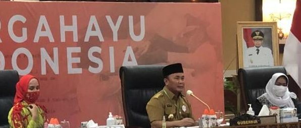 Gubernur Sugianto Meminta Bidan Pelopor Gerakan Penerapan Protokol Kesehatan