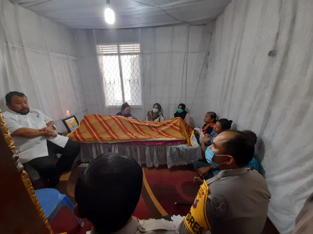 Anggotanya Meninggal, Kapolres Katingan Melayat ke Rumah Duka