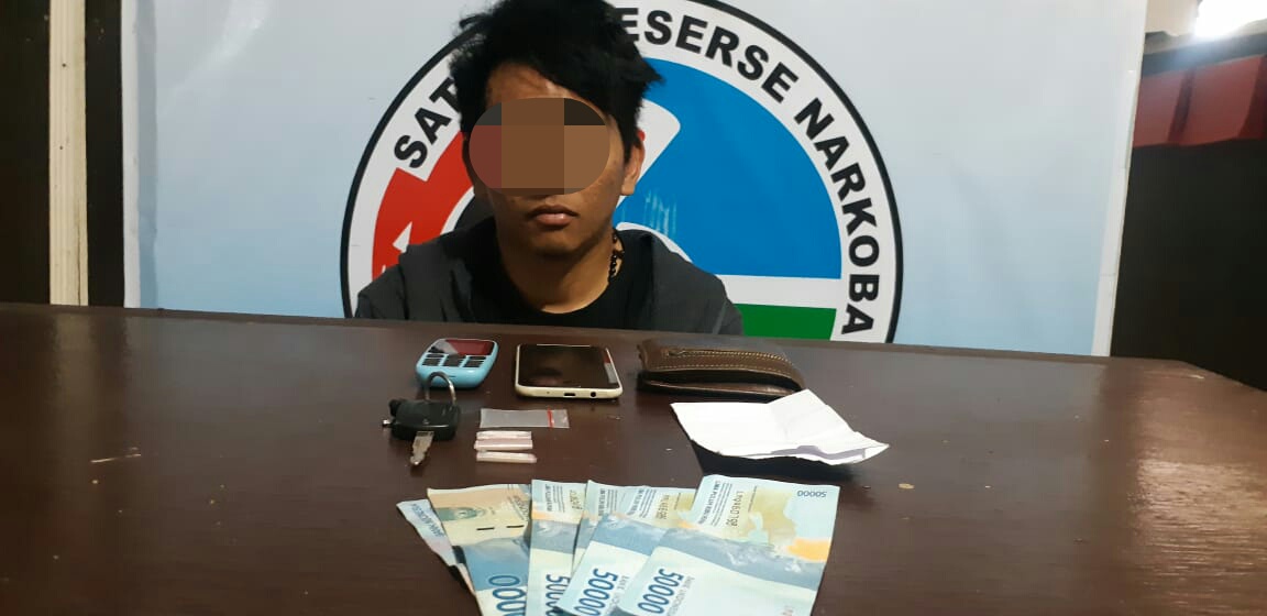 Pengedar Sabu Diringkus Polisi Saat Menunggu Pembeli