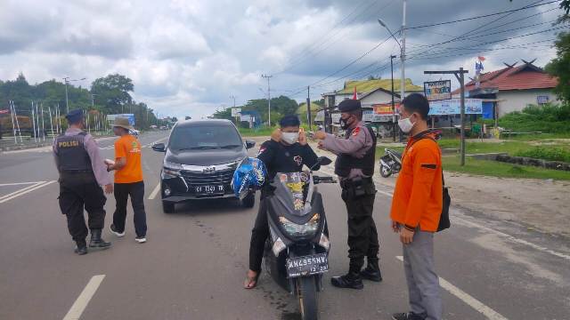 Anggota Polres Katingan Giat Pengawasan Protokol Kesehatan