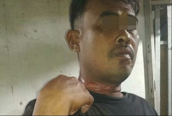 Dua Pengendara Motor Terlilit Kabel Indihome