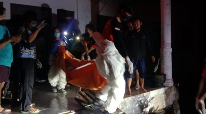 Geger, Warga Flamboyan Tewas Gantung Diri