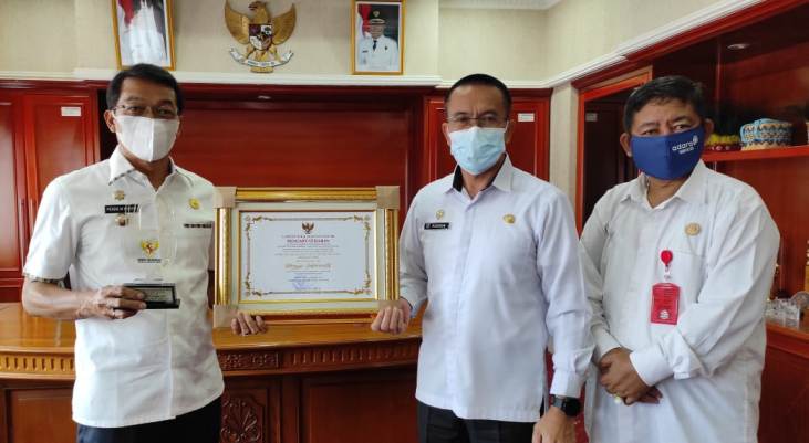 Bupati Apresiasi Keberhasilan Meraih Penghargaan KIP