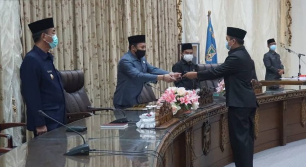 Dewan Gelar Paripurna Terkait Usulan 2 Raperda