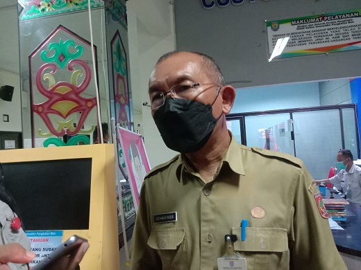 Dinkes Kobar Dorong Percepatan Vaksinasi Guru