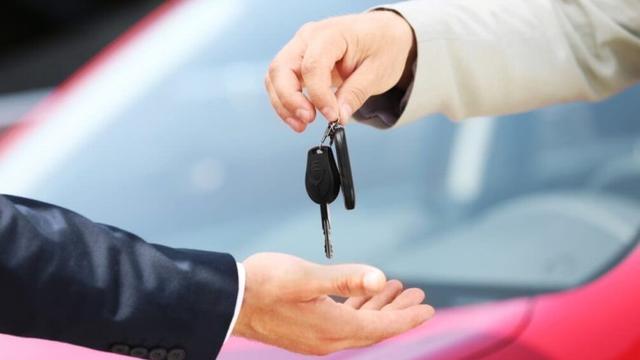 Raja Tega Bawa Kabur Mobil Teman