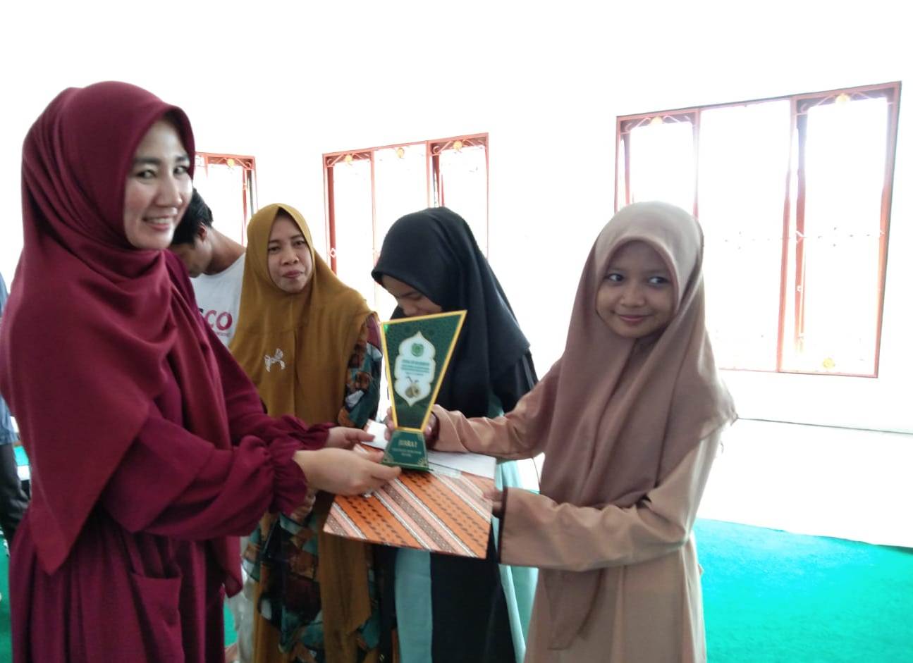 DPD Lasqi Katingan Raih 7 Piala Lomba FSQ Kalteng