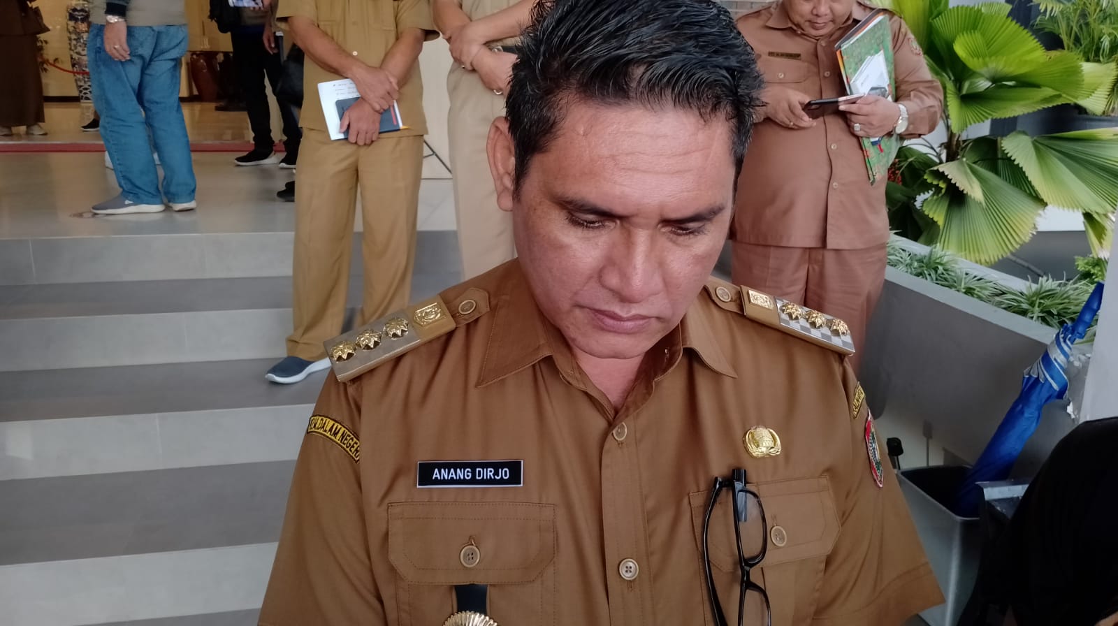 Pj. Bupati Kobar Bakal Panggil Oknum Guru Pemukul Siswa