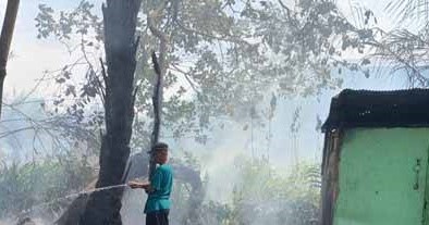 Rumah Dihuni Lansia Hangus Terbakar