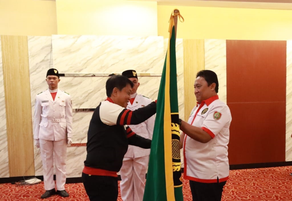 Edy Pratowo Pimpin PELTI Kalteng