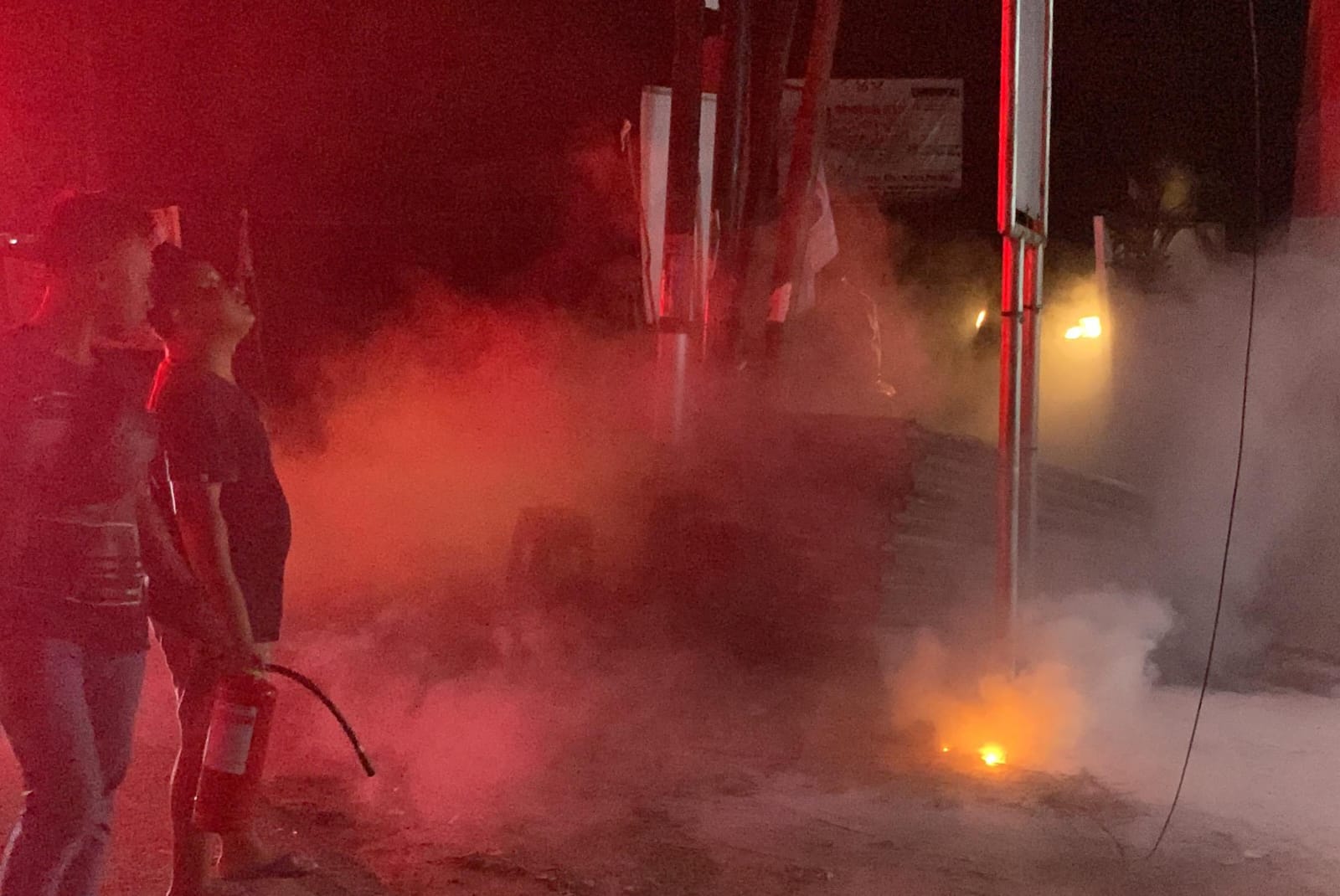 Percikan Api Kabel Hebohkan Warga G Obos 14