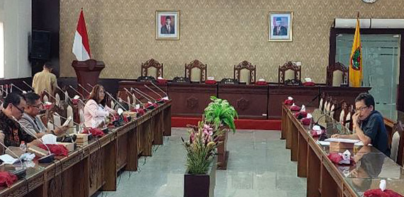 Pansus DPRD Kalteng Rapat Internal Bahas 3 Raperda