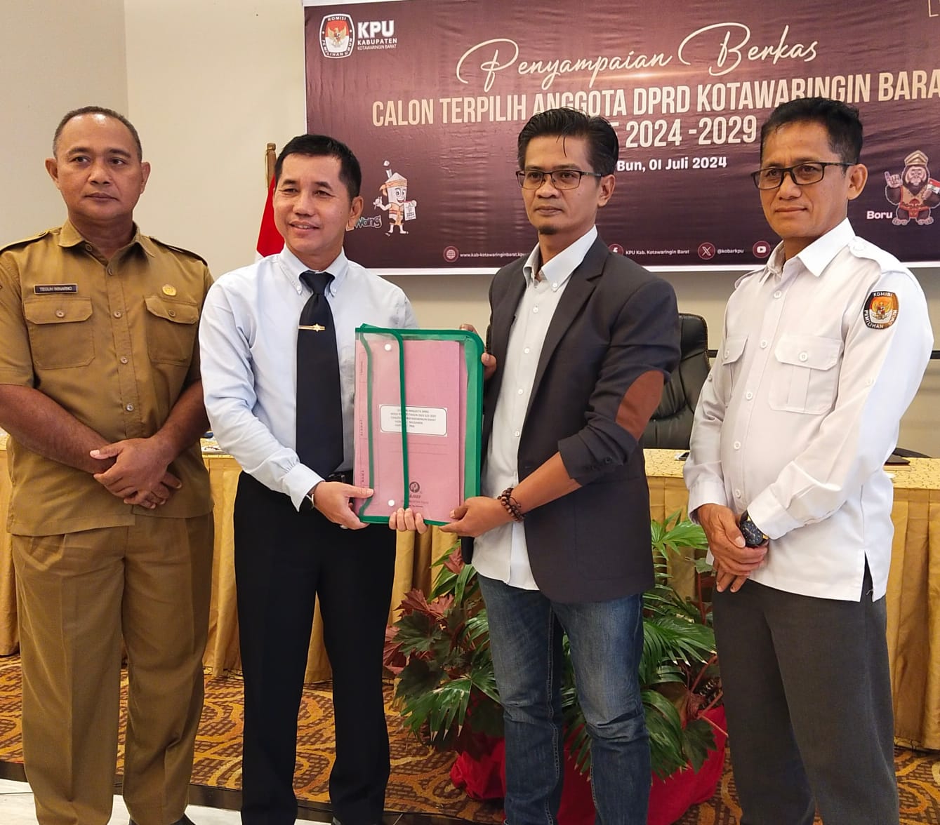 KPU Finalisasi Pemberkasan Calon Terpilih Anggota DPRD Kobar