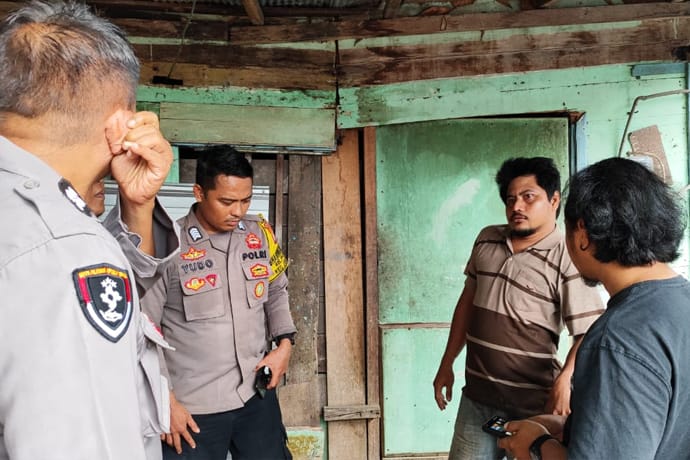 Lansia Nyaris Tewas Ditikam Kerabat