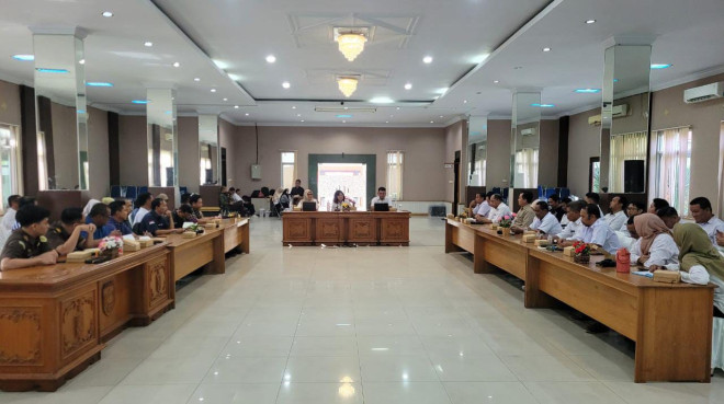 Dinas Pertanian Kobar Rakor Tangani Isu Pupuk