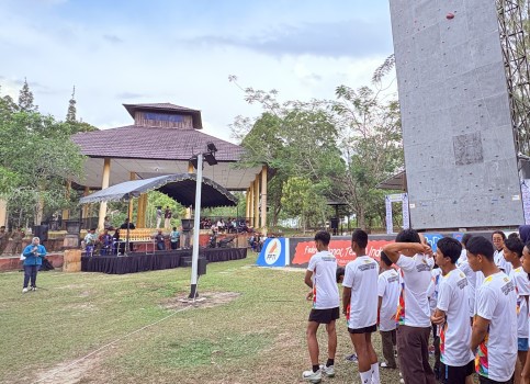 Bupati Kobar Apresiasi Marunting Climbing, Harapkan Lahir Atlet Berbakat
