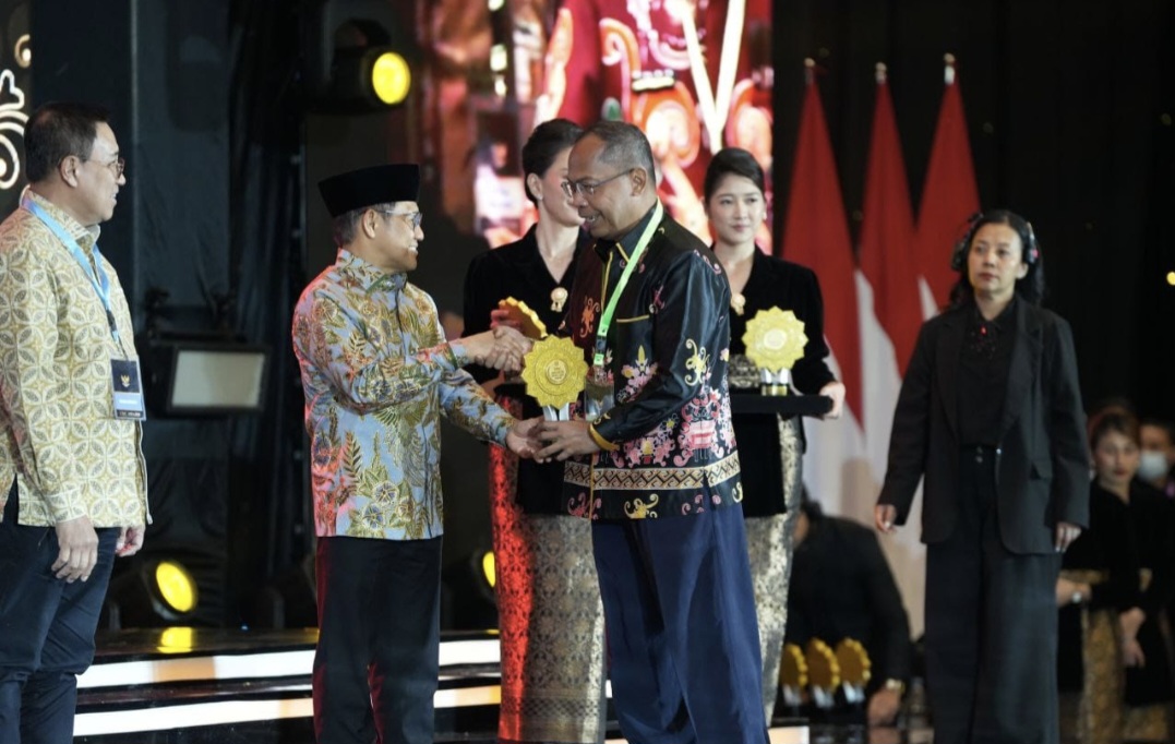 Pemprov Kalteng Raih Penghargaan UHC Award 2026