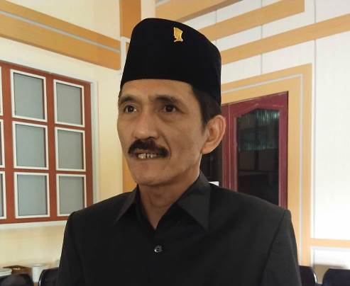 Dewan Susun Naskah Akademik Terkait Perda Pungutan di Jalanan 