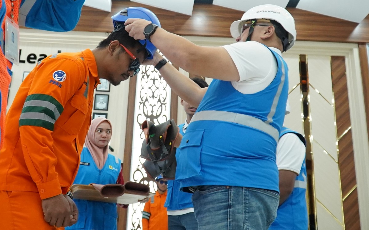 Siaga Ramadan dan Idul Fitri, PLN Kalselteng Kerahkan 1.954 Personel Jaga Listrik Andal