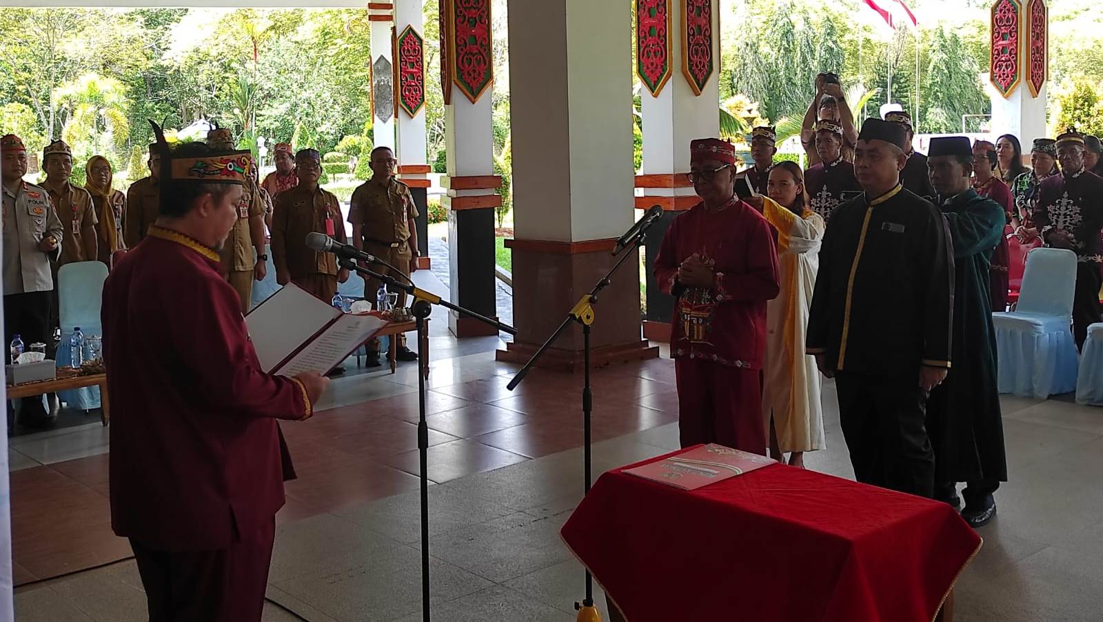 Bupati Katingan Lantik Damang Dua Kecamatan 