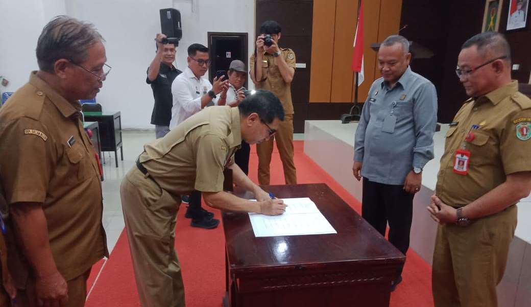 Asisten II Setda Katingan Buka Sosialisasi KID