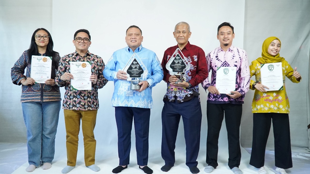 PLN Kalselteng Raih Penghargaan Platinum Nusantara CSR Awards 2026