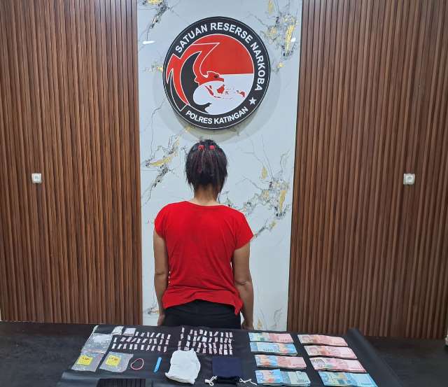 Nekat Jual Sabu, Seorang Wanita di Katingan Diringkus Polisi 