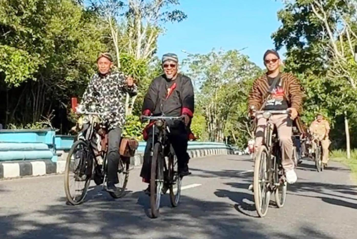 Wakil Bupati Dorong Pelestarian Budaya Bersepeda di Kobar