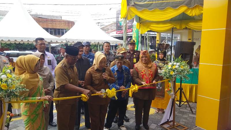 Bupati Kobar Resmikan Pasar Seni Kyai Gede