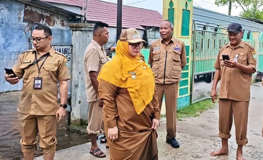 Pemkab Kotim Tangani Pohon Tumbang dan Normalisasi Drainase