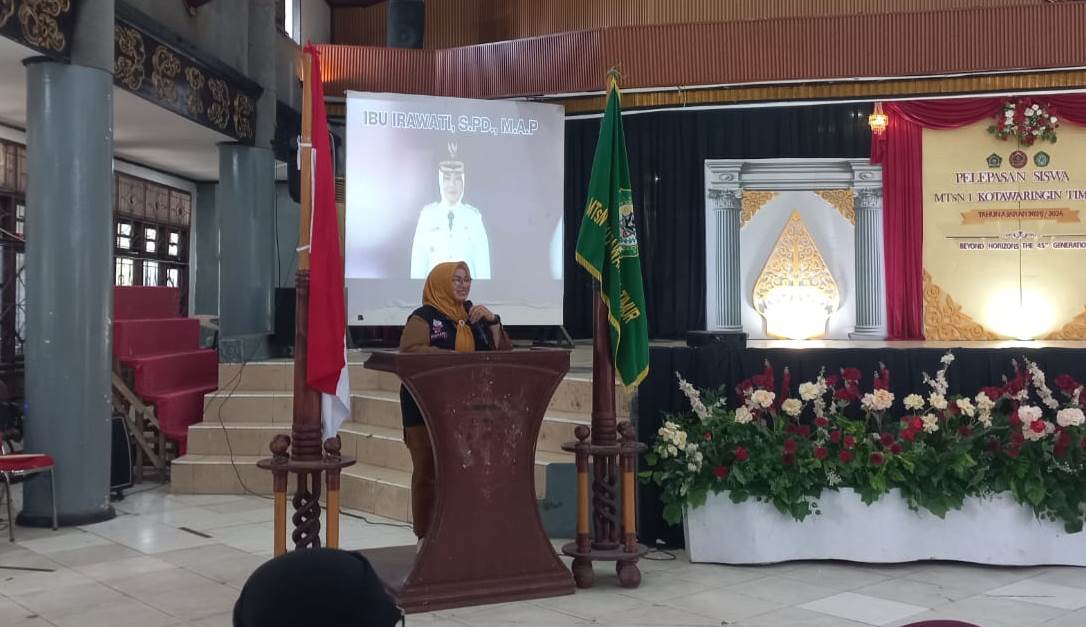 Wabup Kotim Hadiri Perpisahan Pelajar MTsN 1 Sampit, Tekankan Pentingnya Ilmu