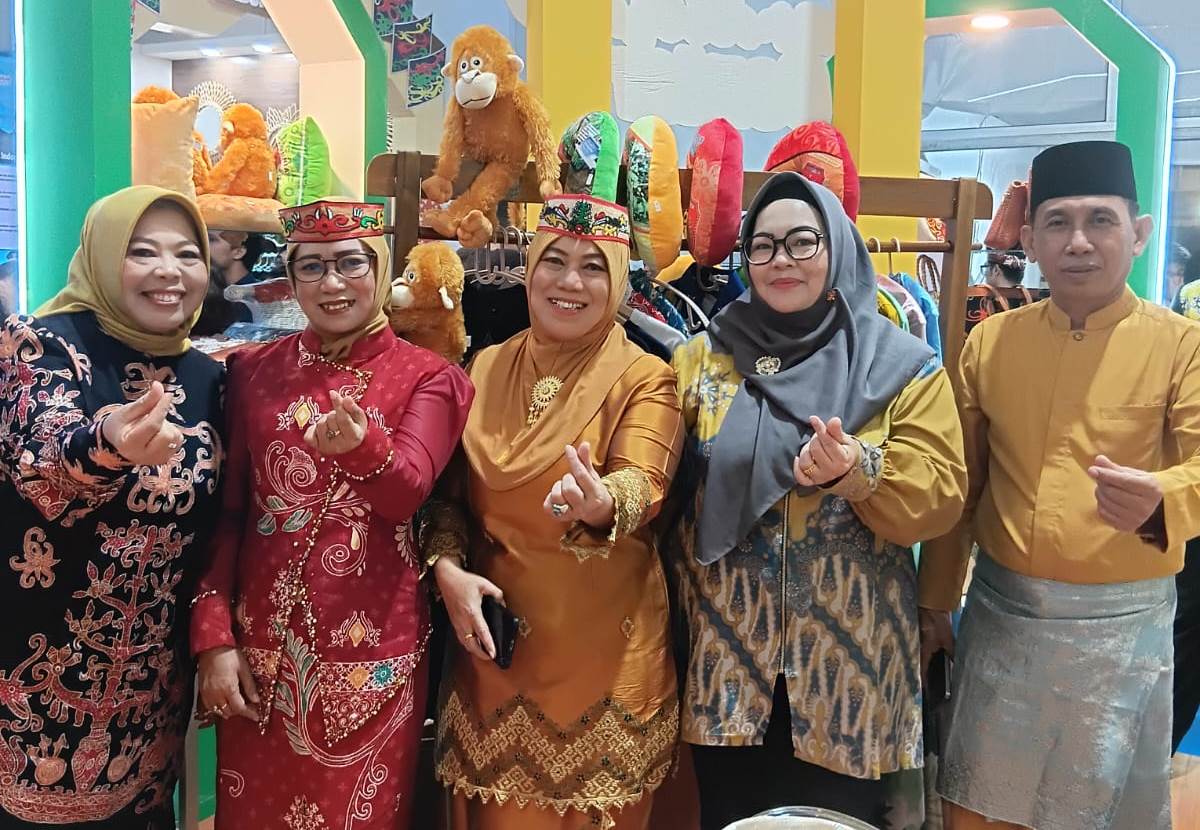 Stand Kobar Bukukan Omset Fantastis di Kalteng Expo
