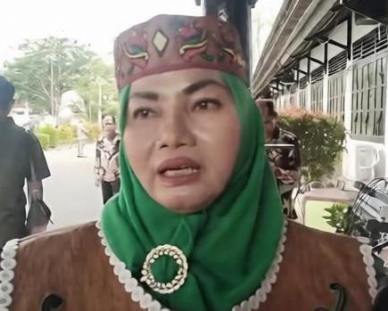 Wabup Kotim Minta Pemprov dan Pusat Stabilkan Harga Sawit
