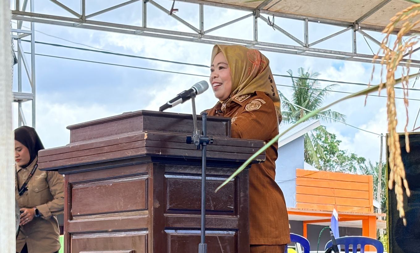 Bupati Kobar Apresiasi Tradisi Sedekah Bumi di Desa Berambai Makmur