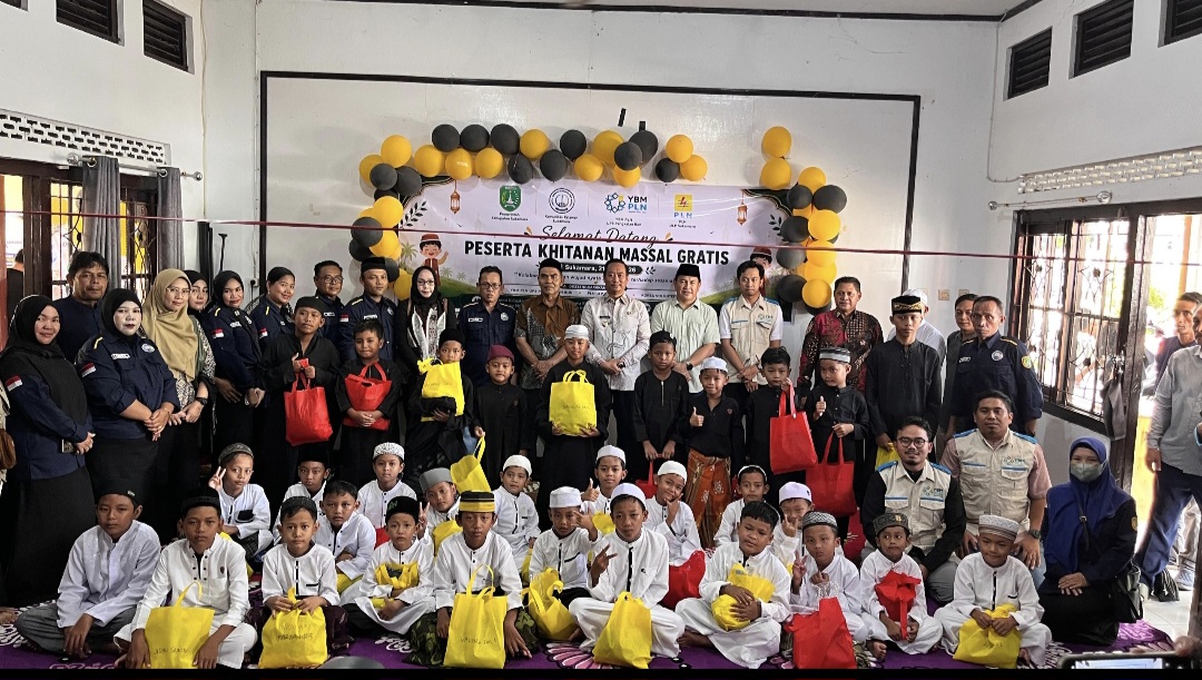 Peringati Muharram, YBM PLN Gelar Khitanan Massal Gratis bagi 31 Anak di Sukamara