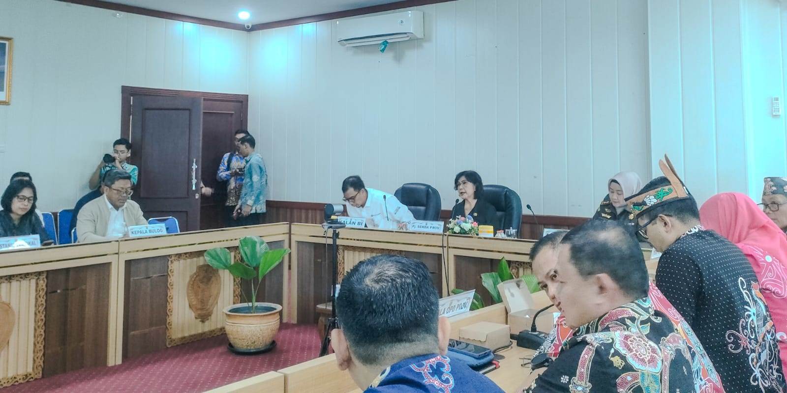 Pj Sekda Kalteng Tekankan Pengendalian Inflasi dan Stabilitas Pangan Diperkuat