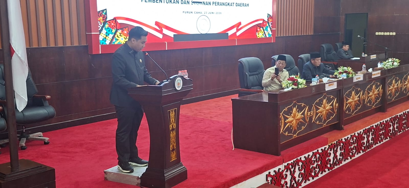 Paripurna DPRD Mura Bahas Raperda Perubahan Susunan Perangkat Daerah