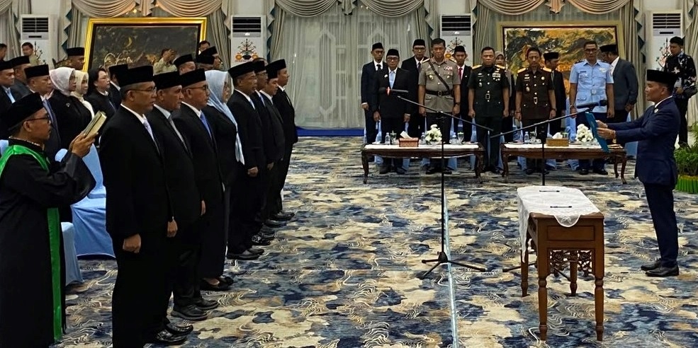 Perkuat Kinerja, Gubernur Kalteng Lantik 8 Pejabat Eselon II