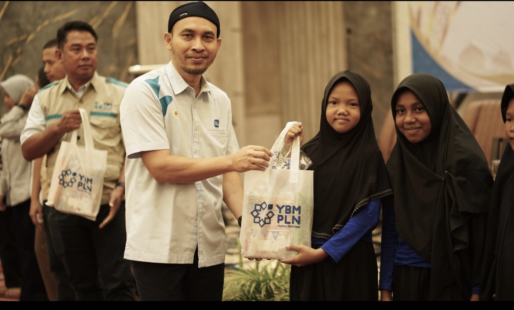 YBM PLN Kalselteng Edukasi Kesehatan Gigi bagi Puluhan Anak Dhuafa