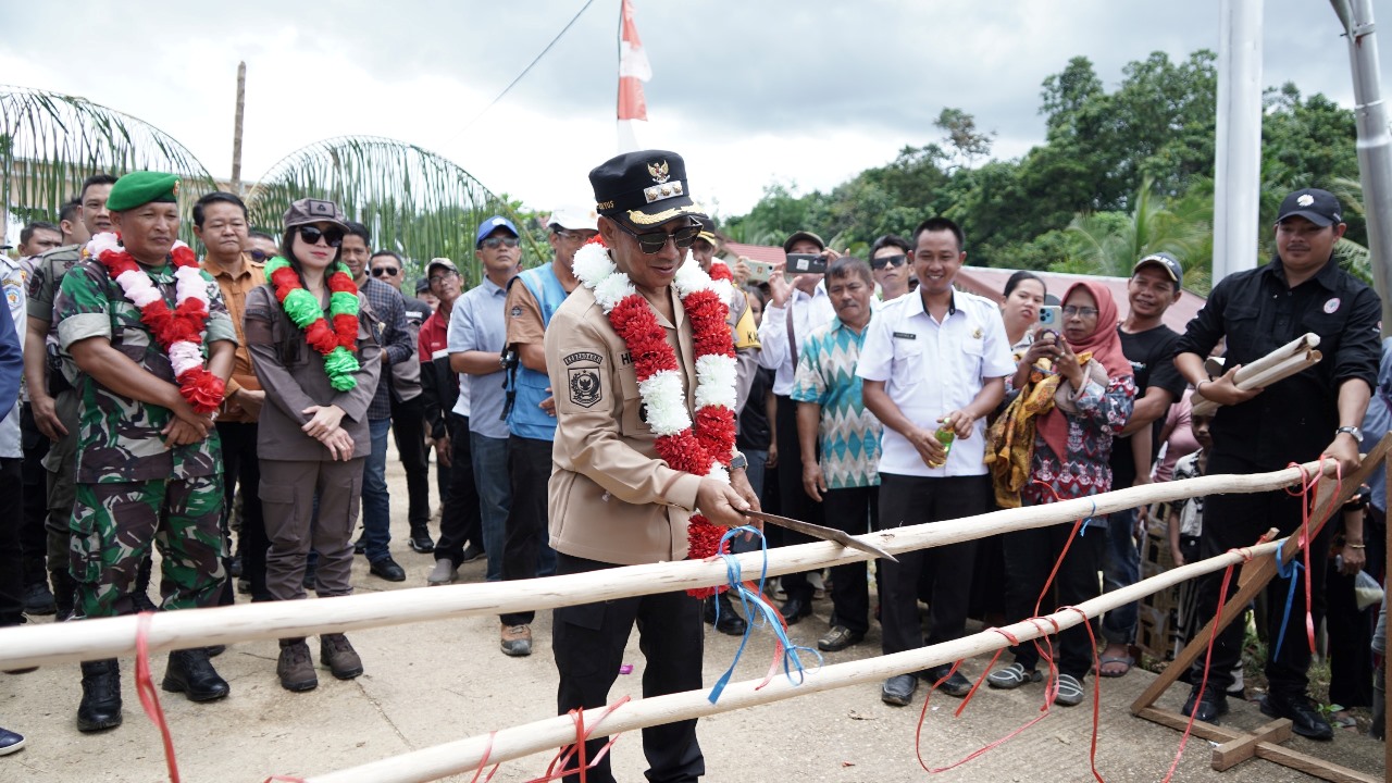 Rasio Desa Berlistrik PLN Kalselteng Capai 93,17 Persen